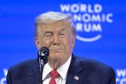 Donald Trump llega al Foro de Davos y arremete contra Europa
