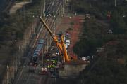 Nuevo accidente ferroviario en España: una formación chocó contra una grúa en Murcia