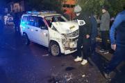 Juliaca: Automóvil choca con bus y dejan dos personas heridas –