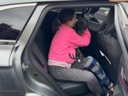 El emotivo reencuentro de una familia con Boro, el perro que viajaba en uno de los trenes que chocaron en España