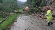 Un deslizamiento de tierra interrumpe la carretera a Chulumani