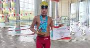 El pequeño Gabriel Valdez se llenó de oro en el primer Nacional de Natación, en Tarija