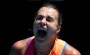 Sabalenka y Gauff avanzan en Abierto de Australia, mientras las jóvenes Jovic y Mboko sorprenden