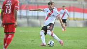 Matías Viña debutó con River Plate, que venció 1-0 a Barracas Central en el arranque de la Liga Profesional Argentina