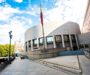 PP y Psoe se alinean en Senado de España para subir sueldo de congresistas en 2%