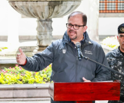 Ecuador anuncia acuerdo con EE.UU. para combatir crimen en frontera con Colombia