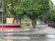 Una breve e intensa tormenta sorprendió a Santiago del Estero y provocó un descenso de la temperatura