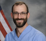 Bill Ackman dona 10.000 dólares a la familia de Alex Pretti, muerto a tiros en Mineápolis