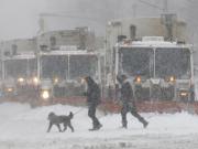 ¡EN EMERGENCIA! Megatormenta invernal deja 30 muertos en Estados Unidos