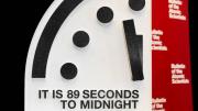 El Reloj del Juicio Final alcanzó un récord histórico: la humanidad quedó a 85 segundos del colapso