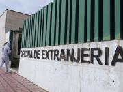 Regularización de inmigrantes en España: entre el “hecho histórico” y el “efecto llamada” que vaticina la oposición a Pedro Sánchez