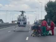 Choque en la autopista 25 de mayo: un hombre herido tras cruzar los cuatro carriles y dar con el guardarrail