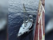 Milagro en el mar Mediterráneo: zarpó en velero para un viaje de 150 km, estuvo 12 días a la deriva y lo rescataron frente a Argelia