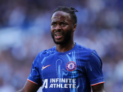 Sin minutos y con el salario más alto: Chelsea deja ir a Sterling