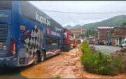 ¡Emergencia en la Selva Central! Huaicos y desbordes bloquea Carretera cerca de Pichanaqui