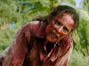 ¡Ayuda! pega sus buenos sustos, es sangrienta cuando debe y da risa en los momentos más inesperados