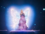 Paris Hilton recupera el control de su narrativa en Infinite Icon: A Visual Memoir