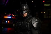 'Batman' reclama por operativo del ICE en el Super Bowl