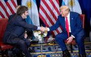 Donald Trump negocia con Javier Milei para que Argentina reciba deportados de Estados Unidos