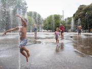 Sin tregua por el calor: siete provincias siguen en alerta por las altas temperaturas