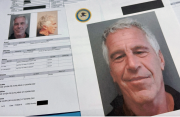 El Departamento de Justicia publica una gran cantidad de archivos adicionales del delincuente sexual convicto Jeffrey Epstein