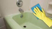 El método casero para limpiar una bañera muy sucia y llena de hongos