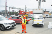 Caos frena en seco avance de viaducto en Javier Prado