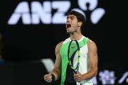 Carlos Alcaraz conquista Australia, tumba a Djokovic y se convierte en leyenda del tenis