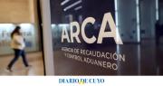 La recaudación cayó 7,6% real en enero y encendió alertas por la baja del IVA y la actividad