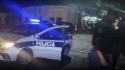Brutal ataque: golpeó brutalmente a su ex pareja frente a su hija e intentó arrojarla desde el tercer piso