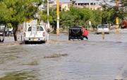 ¡PIURA BAJO EL AGUA! Intensa lluvia inundó viviendas, calles y hasta el hospital Santa Rosa