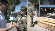 ¿No le da miedo?: La divertida pregunta de Karim Butte a carabinero tras aparición de ataúd abandonado en plena calle