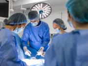 Le trasplantaron un corazón que no funcionaba a un bebé de 2 años y ahora lucha por su vida: Esperamos un milagro