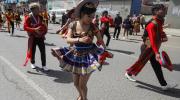 Los ritmos andinos toman las calles en la Entrada del Anata Andino de El Alto