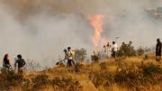 Incendio en Vichuquén se extiende a 200 hectáreas y mantiene alerta roja comunal