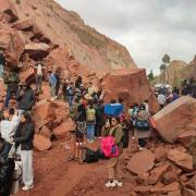 Derrumbe interrumpe el tránsito en la carretera Oruro–Cochabamba a la altura de Challa Grande