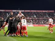 El Girona le da otro golpe al Barcelona que pierde la cima de la Liga con el Real Madrid: la polémica con el Diablito Echeverri en la jugada clave del partido