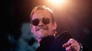Marc Anthony y su enfática respuesta a fan que le exigía hablar español durante concierto