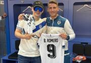Jugador de Vélez Sarsfield recordó cuando Bizarrap tocó gratis en el cumpleaños de su hija