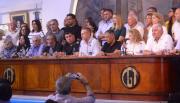 La CGT paraliza al país y los gremios duros se movilizan al Congreso
