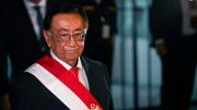 Quién es José María Balcázar, el nuevo presidente de Perú que asume el reto de de conducir una transición electoral ordenada y pacífica