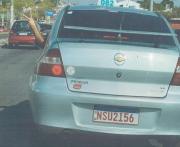 “Transporte clandestino”: decenas de autos, algunos brasileños, cumplen funciones de taxis