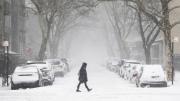 Nueva York declara el estado de emergencia y aplica toque de queda ante una tormenta histórica de nieve
