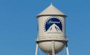 Warner Bros sopesa una oferta revisada de Paramount en plena guerra de propuestas