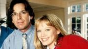 Hilary Duff llora la muerte de Robert Carradine, su padre en Lizzie McGuire