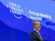 Renunció el jefe del Foro de Davos luego de que se revelaran sus vínculos con Jeffrey Epstein