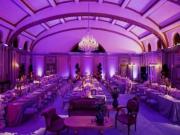 Millonaria busca alguien que la acompañe al teatro, cenas elegantes y eventos top