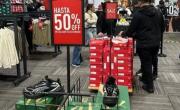 Últimos días para comprar ropa con descuentos en un outlet de Buenos Aires: es hasta el 1° de marzo