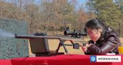 ¿La sucesora? Corte del Norte revela foto de la hija de Kim Jong-un disparando un rifle