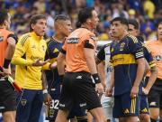 Polémica en la Bombonera: Adam Bareiro gritó su gol y trepó al alambrado pero el VAR encontró un offside milimétrico de Janson